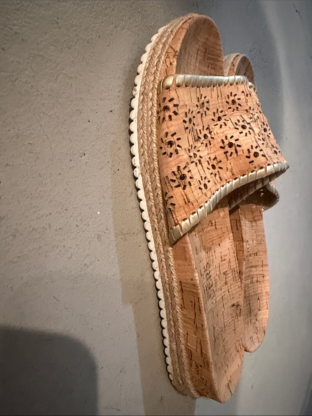 Jack Rogers Cork Perforated Slide Sandals Size 8 - Picture 6 of 8